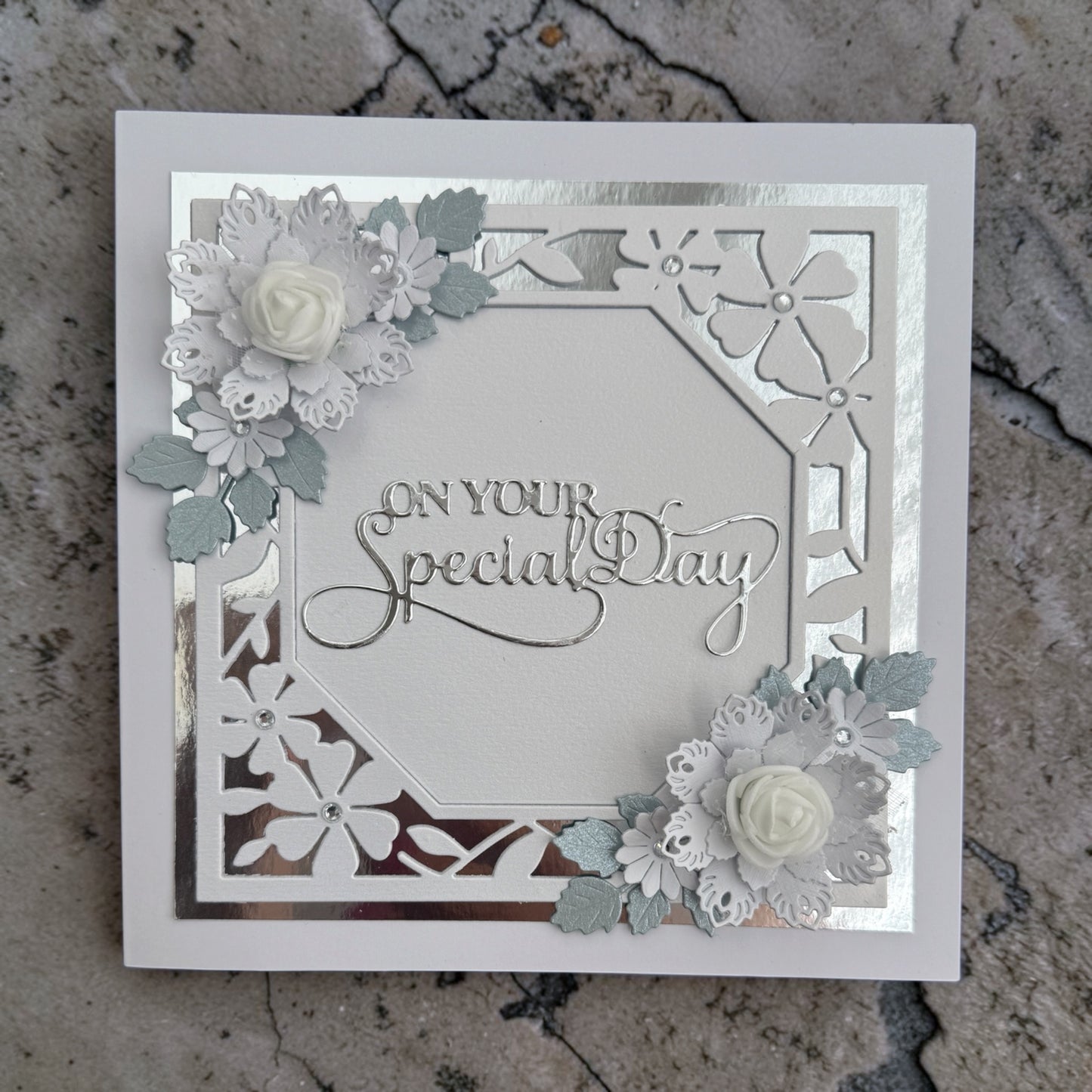 Maximumcrafts July Card kit