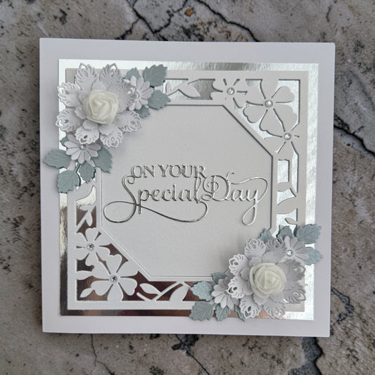 Maximumcrafts July Card kit